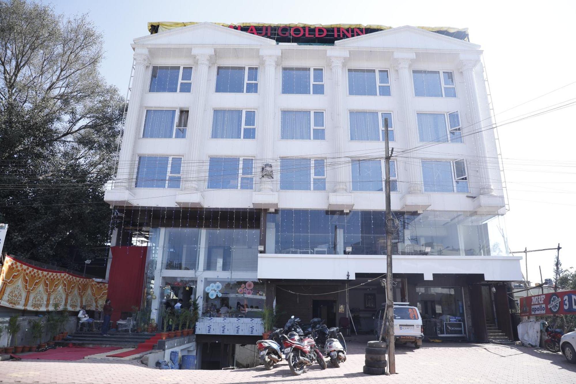 Balaji Gold Inn Hotel Hubli Buitenkant foto